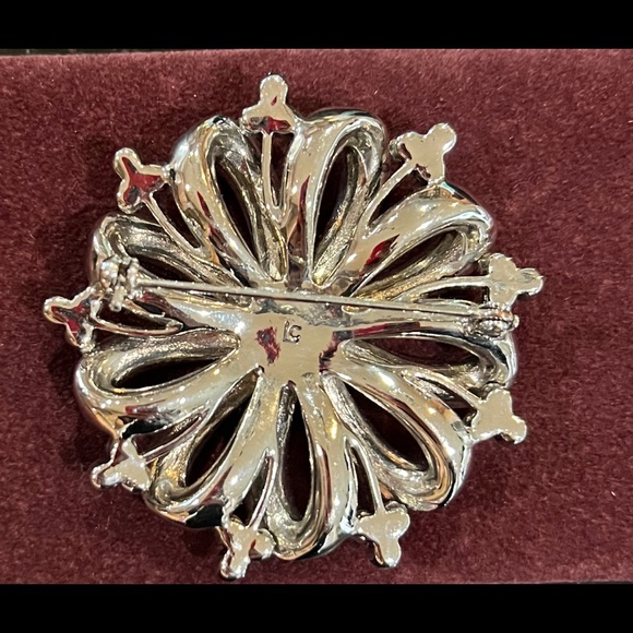 Vintage Designer Brooch - Picture 3 of 11